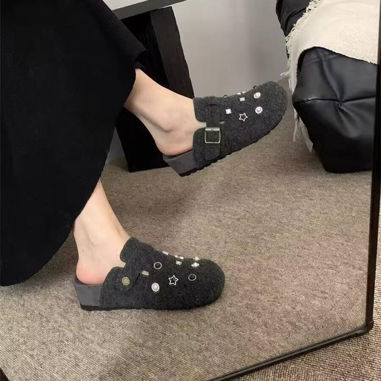 Leather Black Bullet Hole Boken Shoes Women's Autumn and Winter 2025 New Models Can Wear Lazy Bag Head Slippers Versatile Casual Shoes