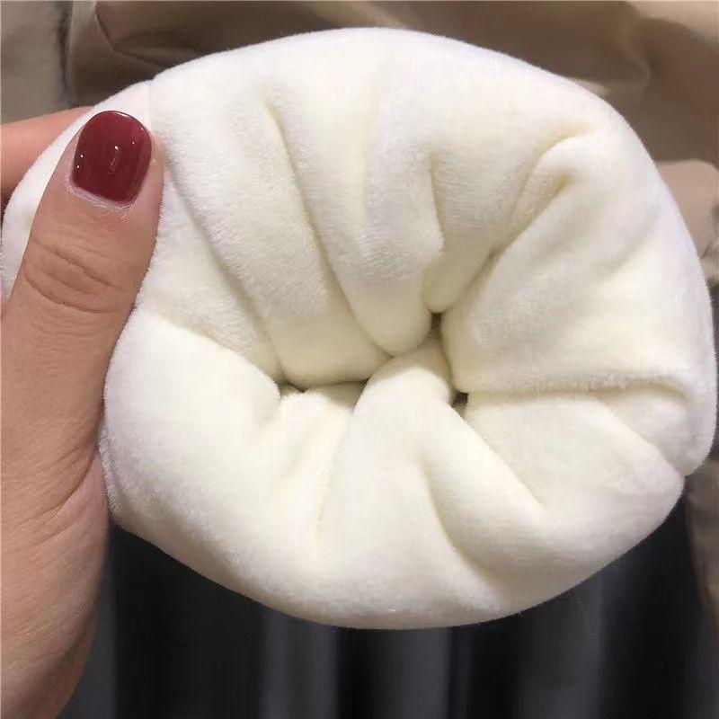 Boys' Autumn and Winter Suit 2022 New Children's Westernized Baby Plush Thickened Warm Two-piece Suit