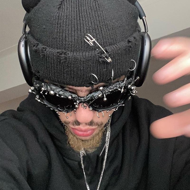 Trendy Fashionable Punk Vinyl Glasses For Men And Women Unique Style Retro Black Eyewear Stylish Glasses For Daily Wear And Special Occasions