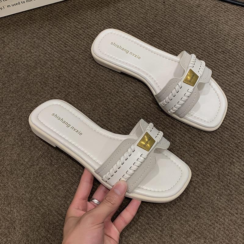 Sandals Outside Slippers Women's 2025 New Summer Women's Shoes Niche Design Sense One-word Flat Shoes