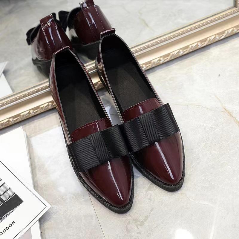 Spring Korean Version Bow Pointed Casual Low-top Single Shoes Women's Flat Bottom Shallow Mouth Simple Foot Cover Commuter Women's Leather Shoes