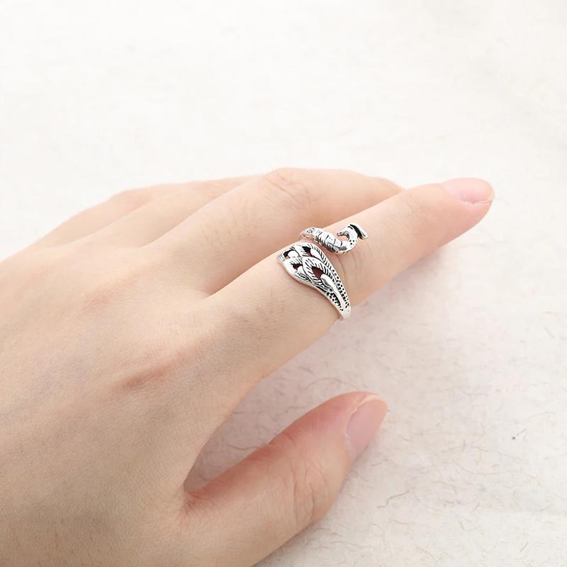 1PC Vintage Adjust Finger Wear Thimble Yarn Guides Knitting Loop Crochet Loop Knitted Rings