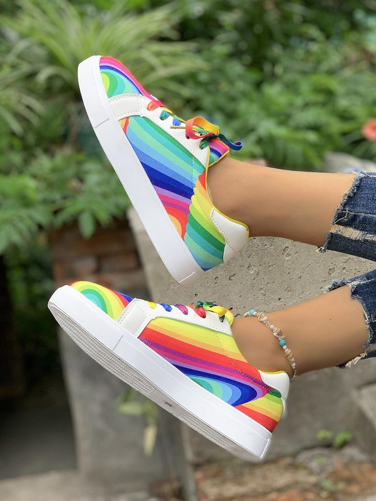 2023 Autumn New Street Rainbow Fashion Casual Trendy Shoes Autumn Color Gradient Women's Sports Single Shoes