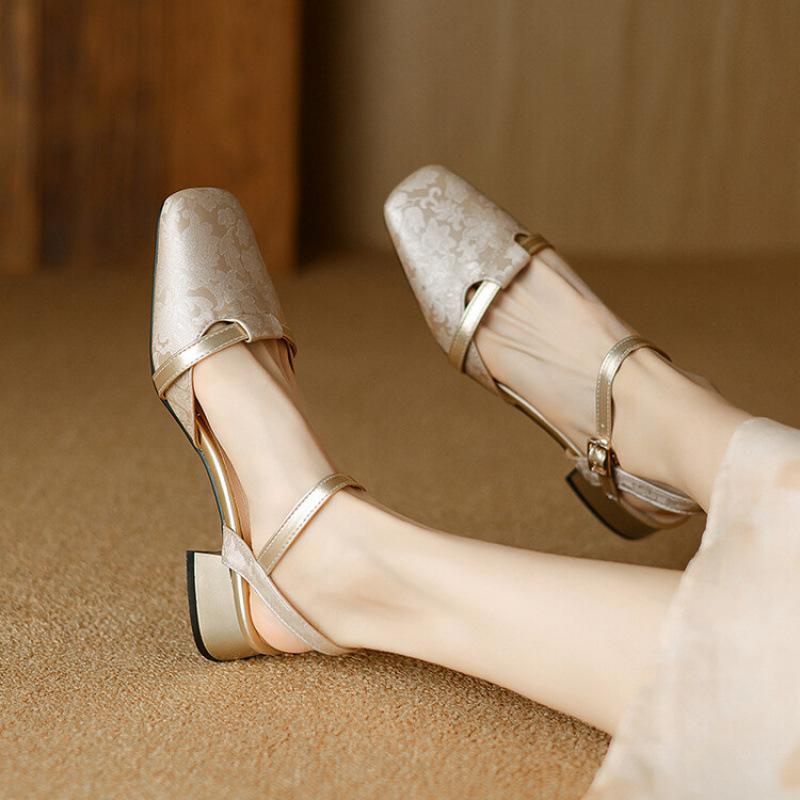 Summer Large Size Bag Head Rear Empty Sandals Casual Color Matching Women's High-heeled Sandals Rubber Soft Sole Square Head New Women's Shoes