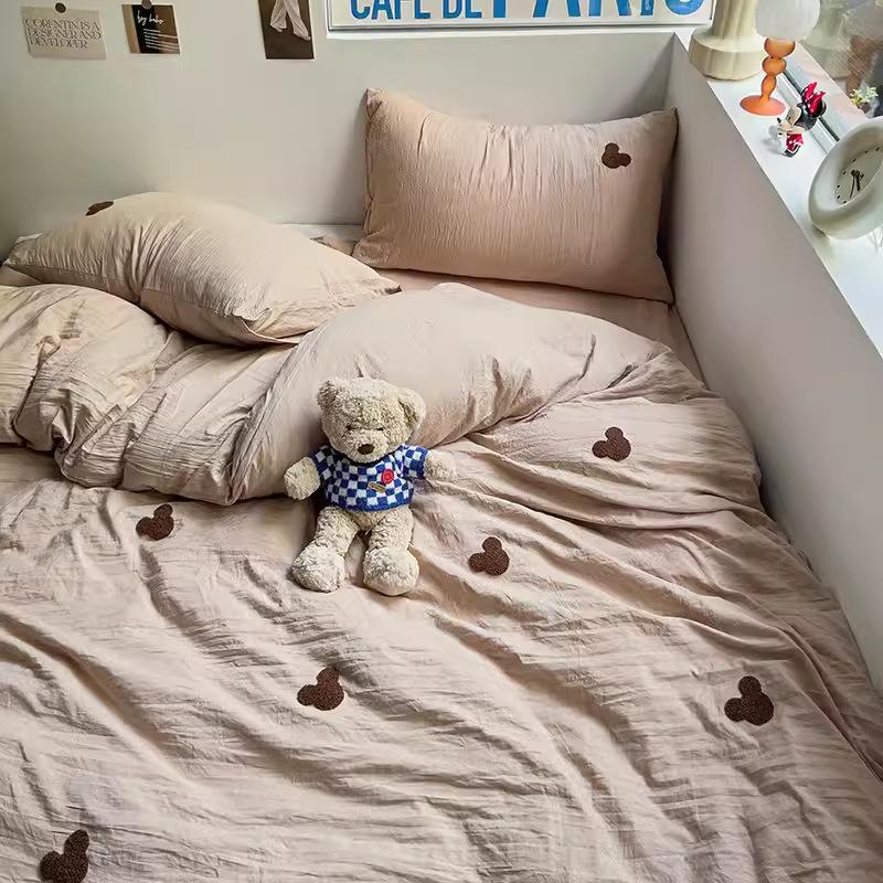 Bedding Pure Cotton Four-piece Set, Quilt Cover, Quilt Cover, Bed Sheet, Human Dormitory Three-piece Set