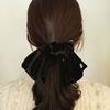 Oar Cameo Velvet Ruffle Scrunchie[Black]