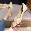 Fashion Commuter Style Flat Bottomed Pointed Single Shoes Women's 2024 New Versatile Casual Female Shoes Simple Fashionable Doudou Shoes