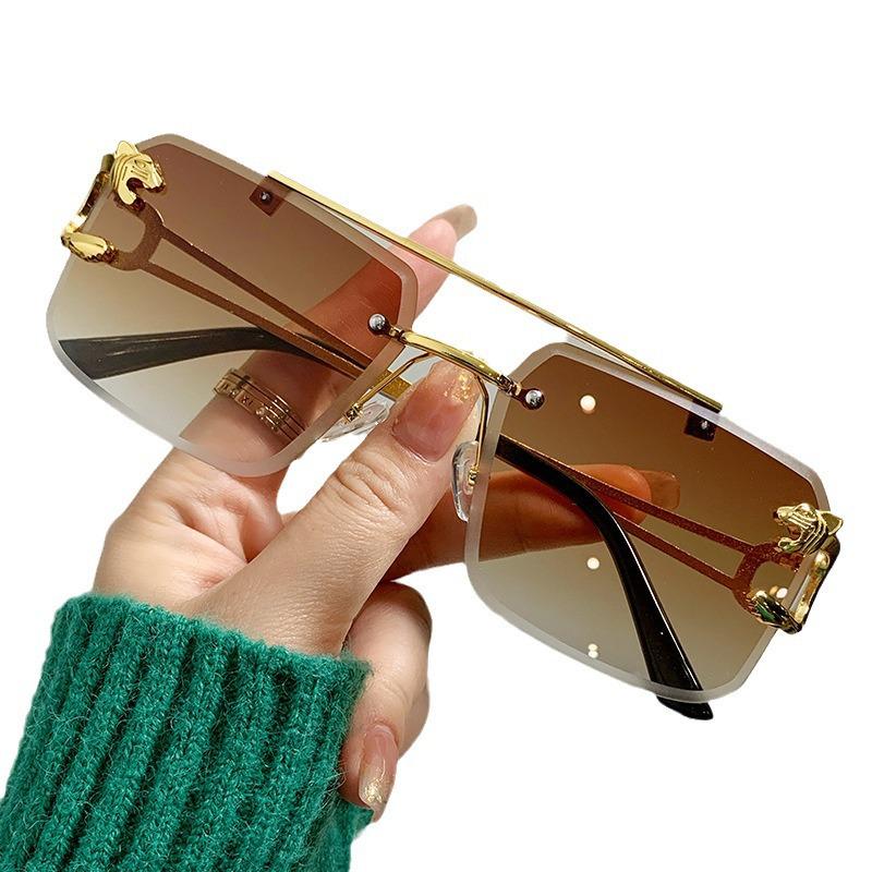 Stylish Double-Bridge Anti-UV Sunglasses for Men and Women