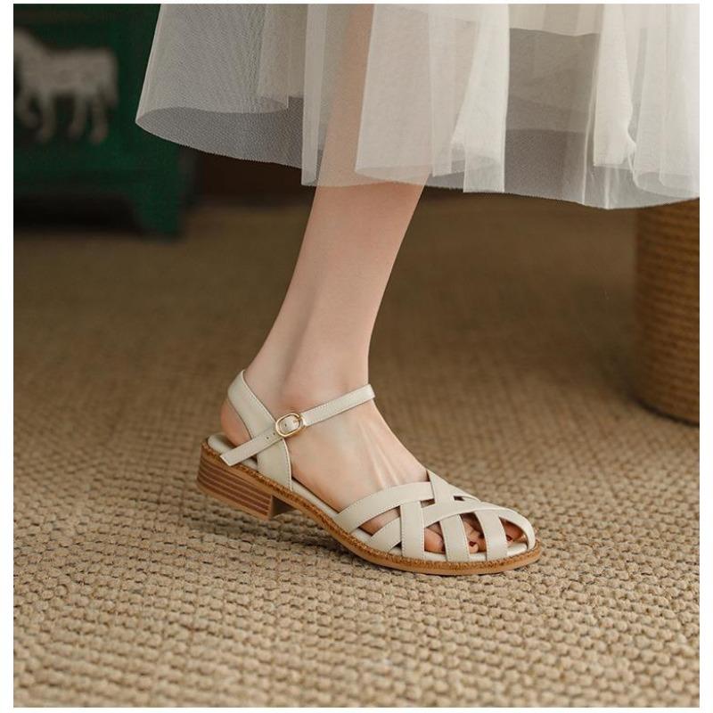 Simple One Strap Baotou Sandals Women's Spring and Summer Vintage Roman Sandals
