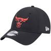 NBA 9FORTY Chicago Bulls Cap, Mens Black Cap