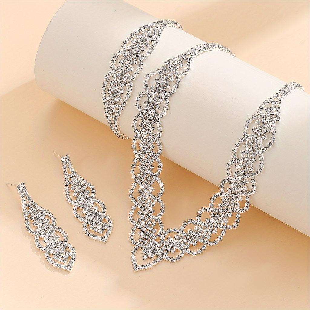 4-Piece Elegant Women's Luxury Necklace Earrings & Bracelet Jewelry Set Rhinestone Match Daily Outfits Party Accessories For Women
