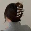 Retro Geometric Metal Line Hairpin: Versatile Cool and Sweet Hair Clip for Fashionable Ponytails