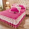 3pcs of Thickened Autumn and Winter Lace Bed Skirt, Crystal Velvet Bed Skirt Lace Bed Cover, Soft and Comfortable, Bedroom and Guest Room Bedding