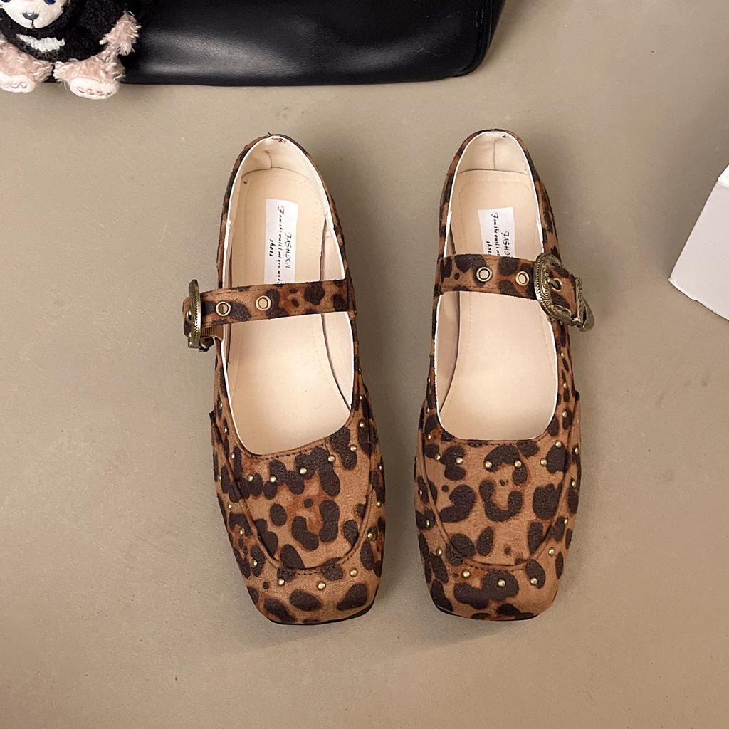 French Flat Bottom Square Head Shallow Mouth Single Shoes Women's 2025 New Summer and Autumn Ballet with Skirt Mary Jane Evening Shoes