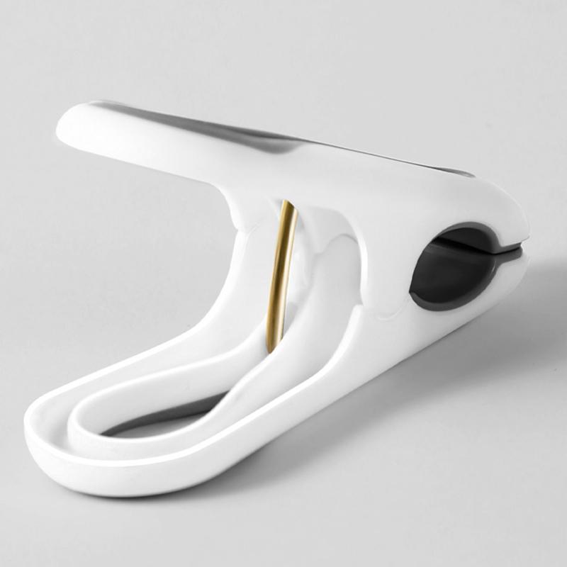 Windproof Clothes Quilt Plush Toy Coat Sun-cure Air Hanger Clamp Clips