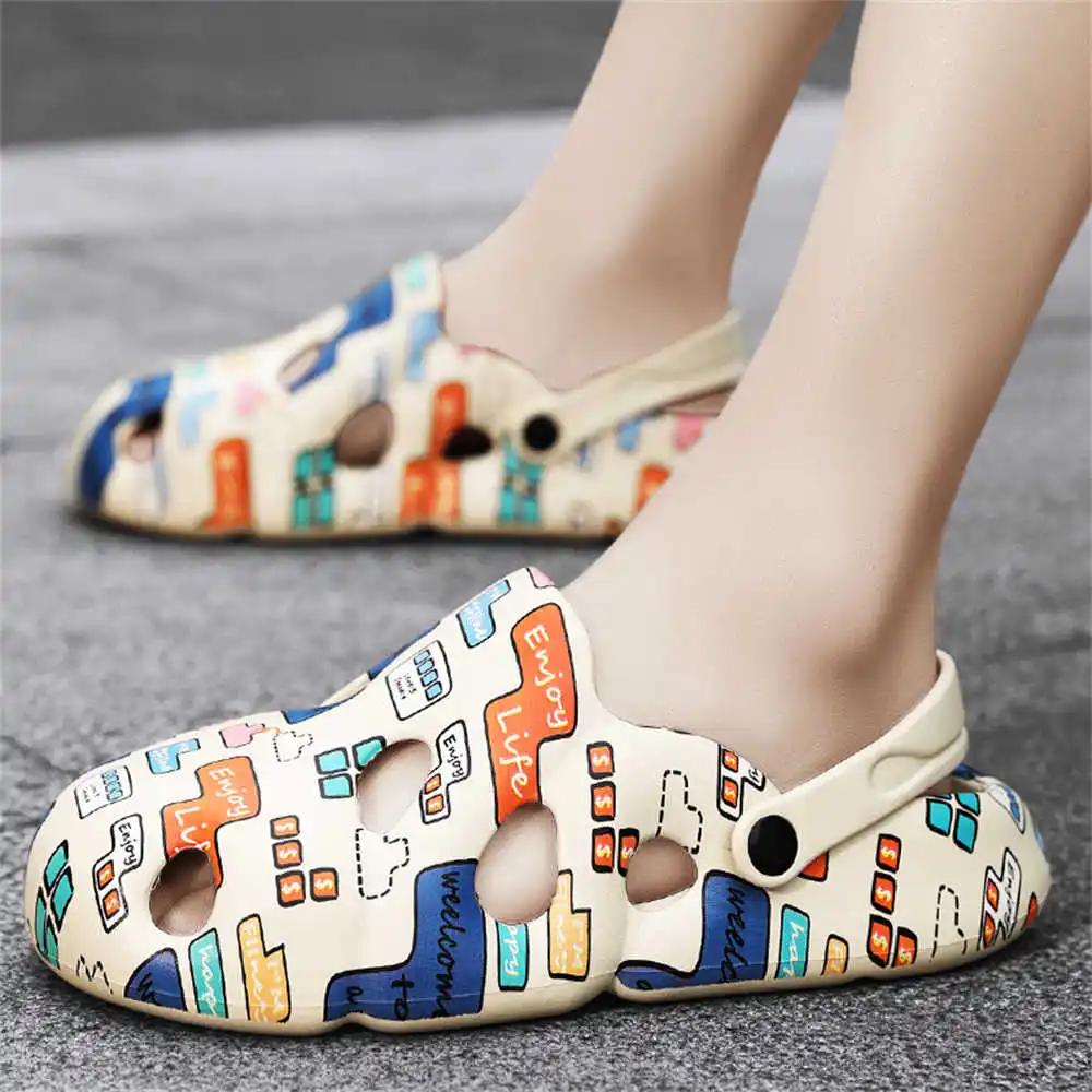 Bathroom With Strap Mans Summer Sandals For Home Slippers Set Traning Shoes Sneakers Sport Sneacker High Tech Gifts