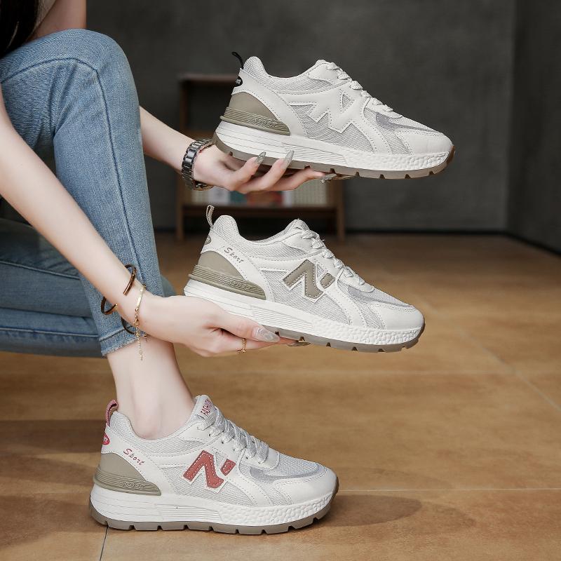 Fashion Thick-soled Sneakers for Women 2024 Autumn Fashion Lace-up Walking Shoes Casual Breathable Sports Tennis Shoes for Women