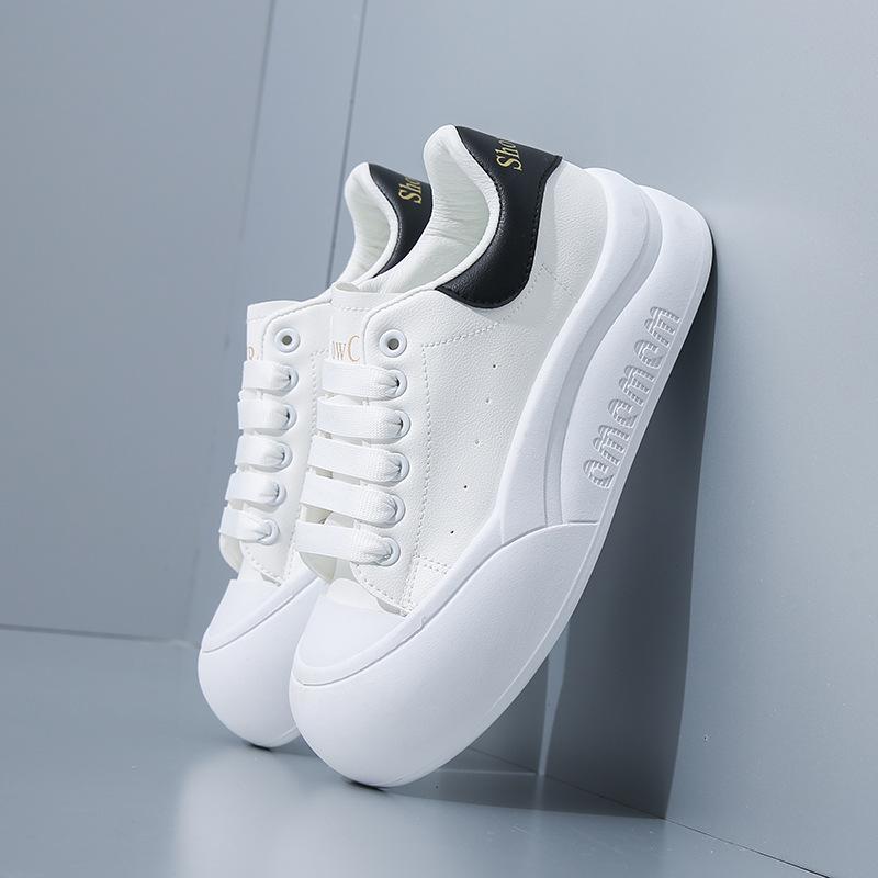 2025 Spring Little White Shoes New Korean Version Ins Female Students Height Increase Platform Sports Board Shoes Casual Shoes Female W3031
