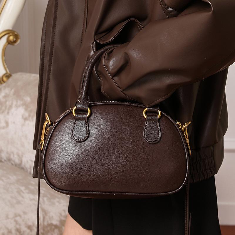 Cowhide Bag Women's Crossbody Handbag Niche Design Commuter Shoulder Underarm Bag