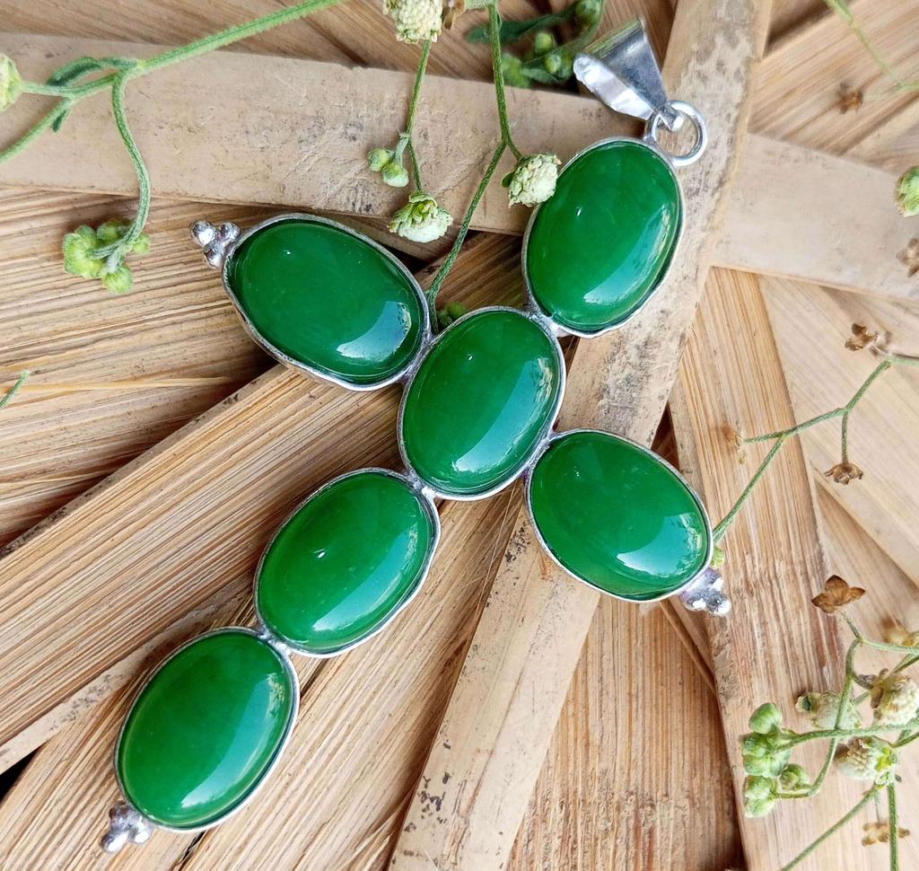 Green Onyx Gemstone 925 Sterling Silver Plated Gifted Cross Shape Pendant Jewelry NST-J2H10642