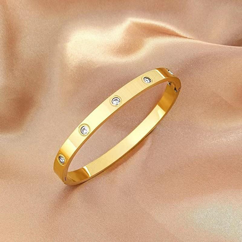 Trendy Ten-Diamond Titanium Steel Bracelet - High-End Starry Sky Design, Versatile Full Diamond Bangle Jewelry for Couples.