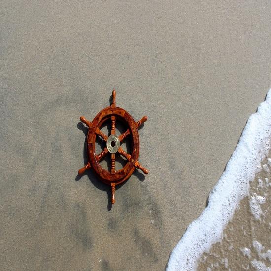 Nautical Brass Ship Wheel Home Wall Decor