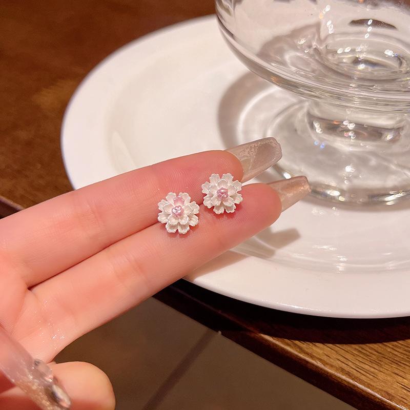 Korean Series Light Luxury Niche Advanced Feeling Camellia Flower Earrings For Women