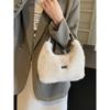 Fashion Faux Fur Women Crossbody Bags Autumn Winter Trendy Furry Shoulder Bag Lady Daily Commuter Handbags