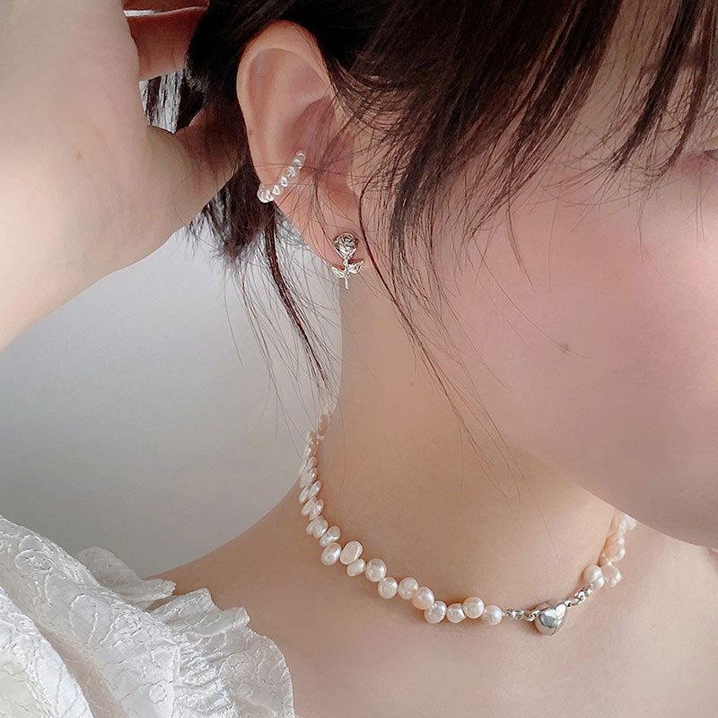 New Japanese and Korean Niche Temperament Rose Earrings, Versatile French Retro Earrings