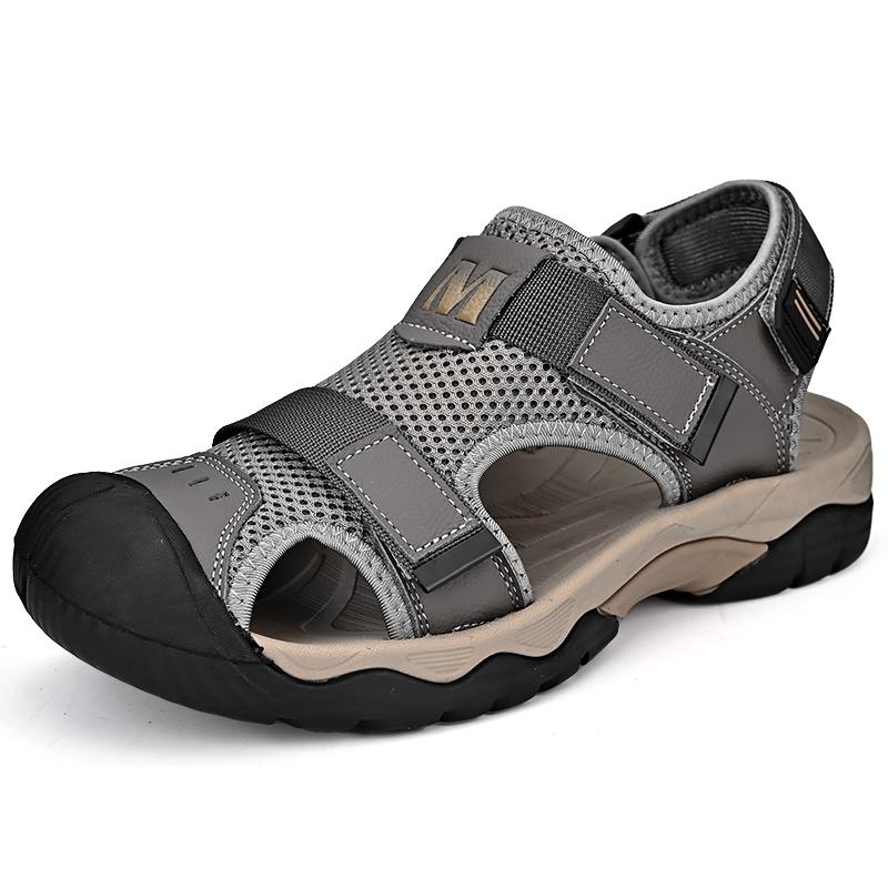 Fashion Summer Men Sandals Genuine Leather Mens Casual Shoes Outdoor Men Leather Sandals for Men Beach Shoes Roman Mens Shoes