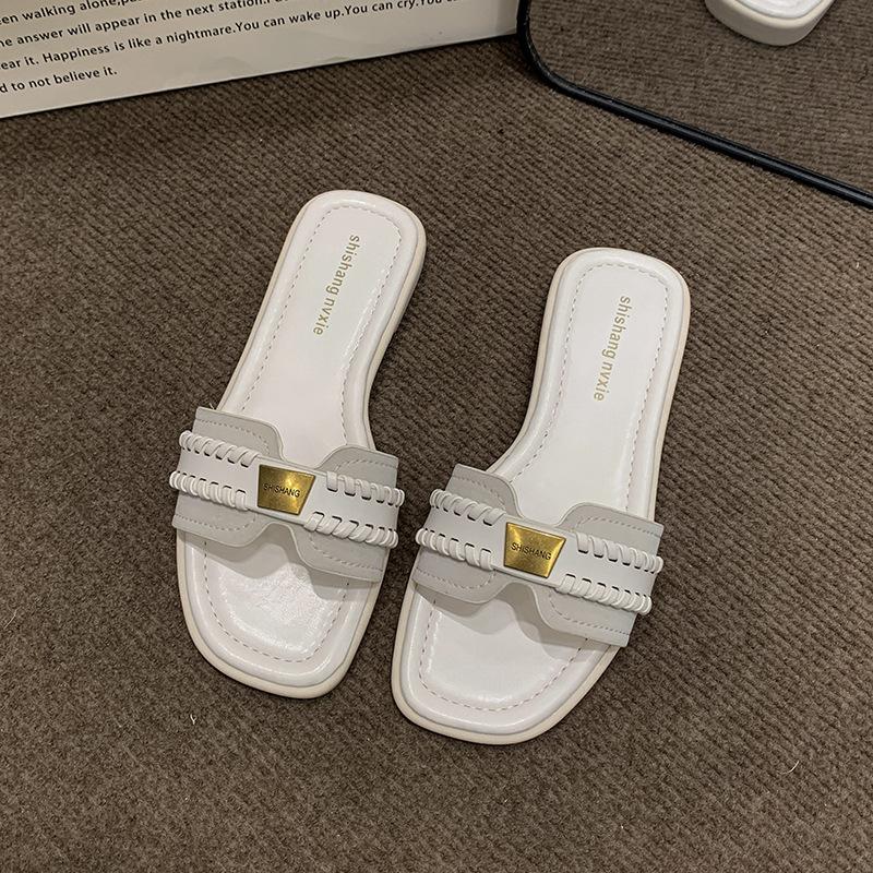 Sandals Outside Slippers Women's 2025 New Summer Women's Shoes Niche Design Sense One-word Flat Shoes