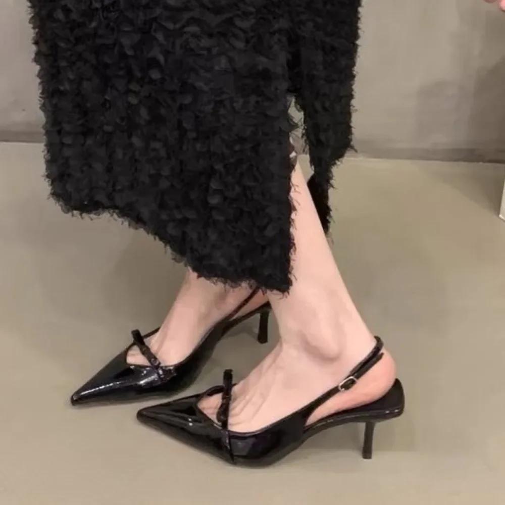 Fashion Woman Pumps Fashion High Heels Square Heel Womens Sandals Pumps Ankle Buckle Sexy Casual Sandals Simple Rome Shoes