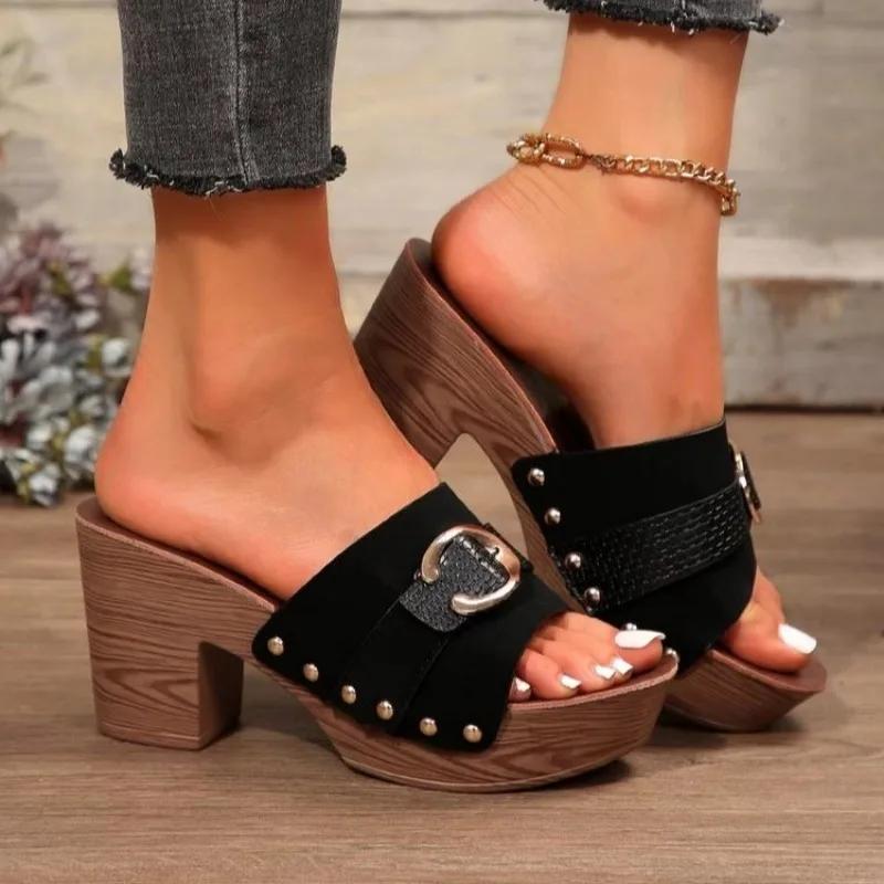 2024 Summer High Quality Women's Shoes New Open Toe Fashion Large Size Solid Color Thick Heel Buckle Women's High Heel Slippers