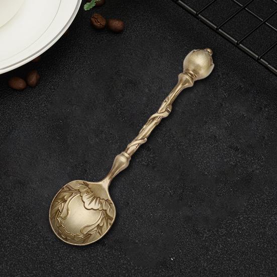 Coffee Spoon Carved Teaspoon Vintage European Palace Design Tableware Dessert Spoons for Kitchen KTY