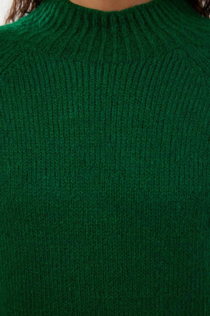 Women's Fashion Stylish Sweater Green Soft Textured Stand-Up Collar Seamless Knitwear Sweater
