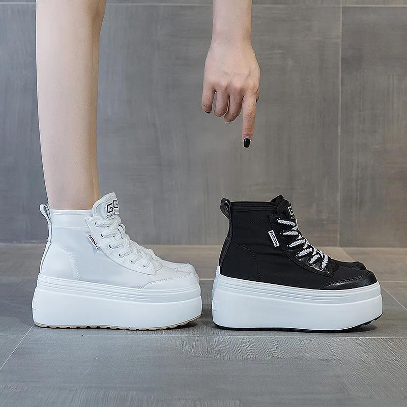 Модные маленькие белые туфли на толстой подошве женские 2024 осень/зима новые туфли на высокой платформе с шнуровкой модные повседневные ботильоны тренд