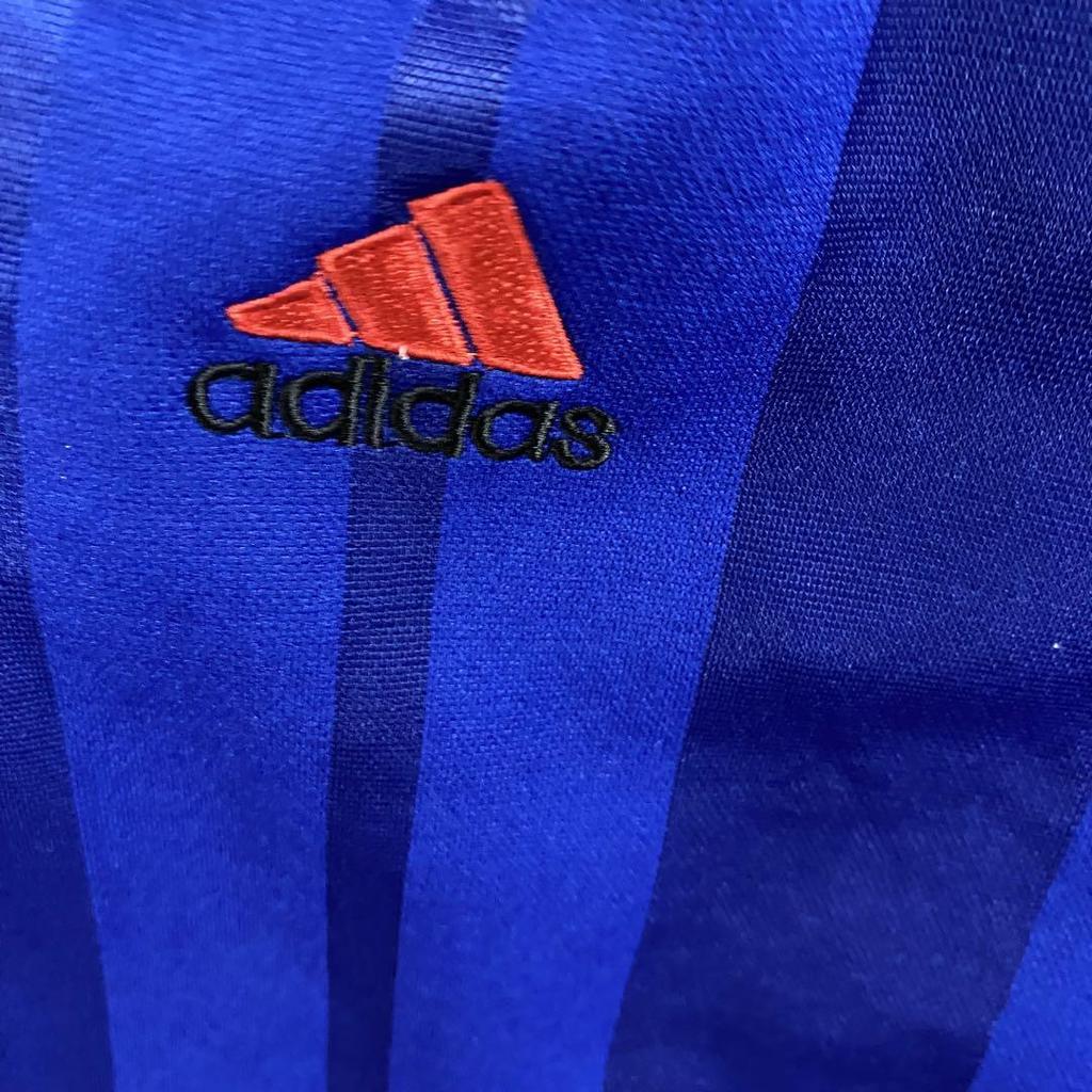 [USED] Adidas 90s Back Logo Track Jacket