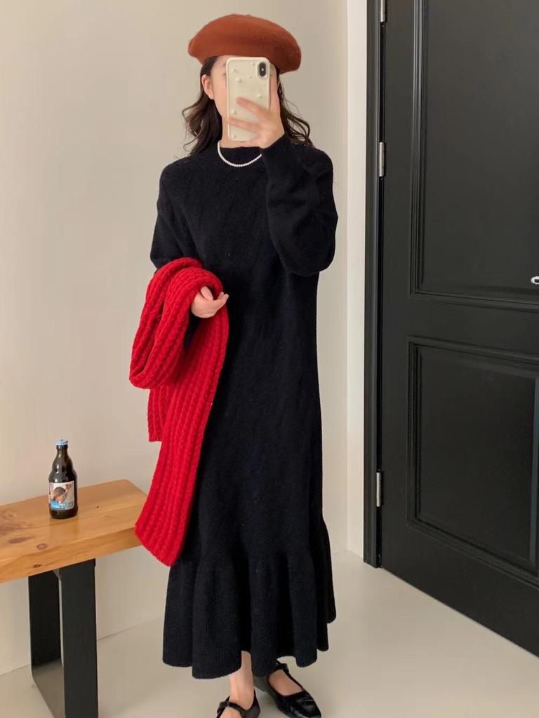 Large Size Women's Fashion Long Crew Neck Knitted Dress Women's Autumn and Winter Lazy Wind Loose Fish Tail Bottom Sweater Skirt