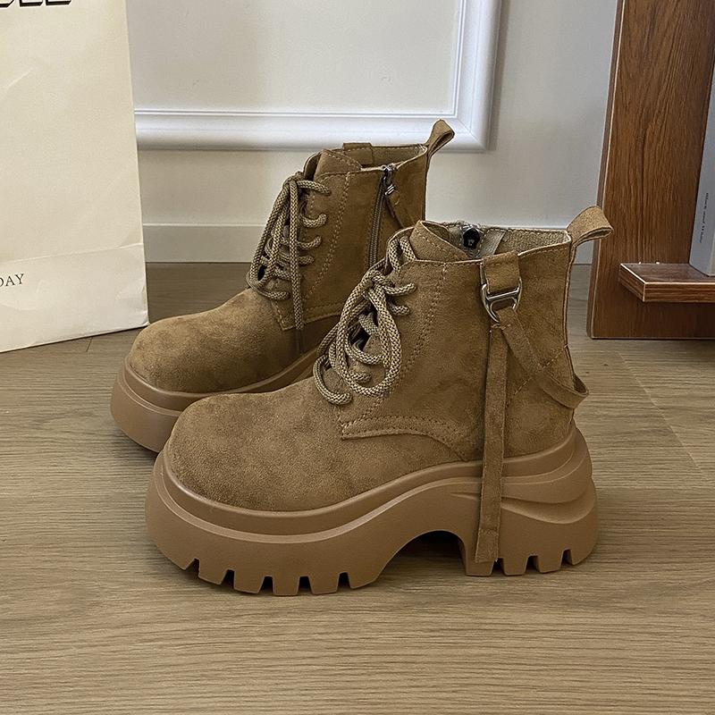 Модные ботильоны для женщин на плоской подошве, на платформе, дизайнерские повседневные спортивные ботинки из замши, новый тренд 2025, уютные женские ботинки челси