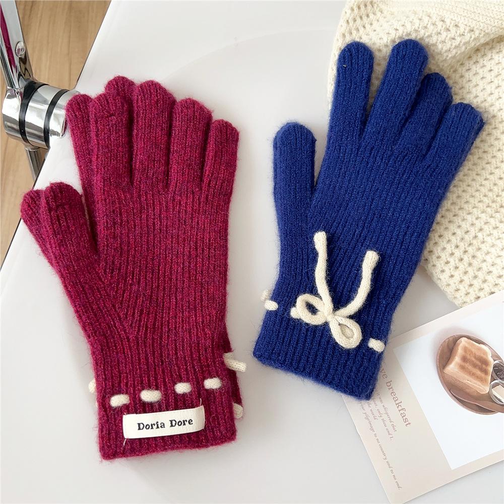 New Solid Color Gloves For Women In Winter Versatile For Students Cute Five Finger Knitted Knitted Couple Touchscreen Cute Warm Cycling