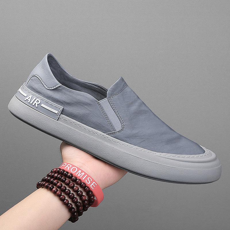 2024 Summer Men Sneakers Light Ice Silk Cloth Casual Shoes Men Breathable Walking Flat Shoes Man Loafers Zapatillas Hombre