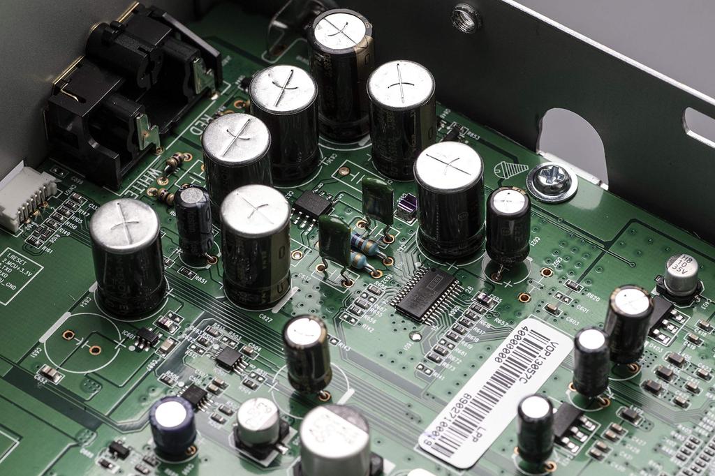 Denon DCD-600NE High-Performance CD Player, Premium Silver (DCD-600NESP)