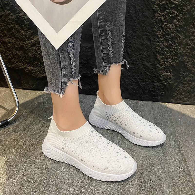 2024 Fashion Round Toe Comfortable Solid Color Shallow Mouth Slip-On Stretch Fabric Breathable Flat-soled Women's Sports Shoes