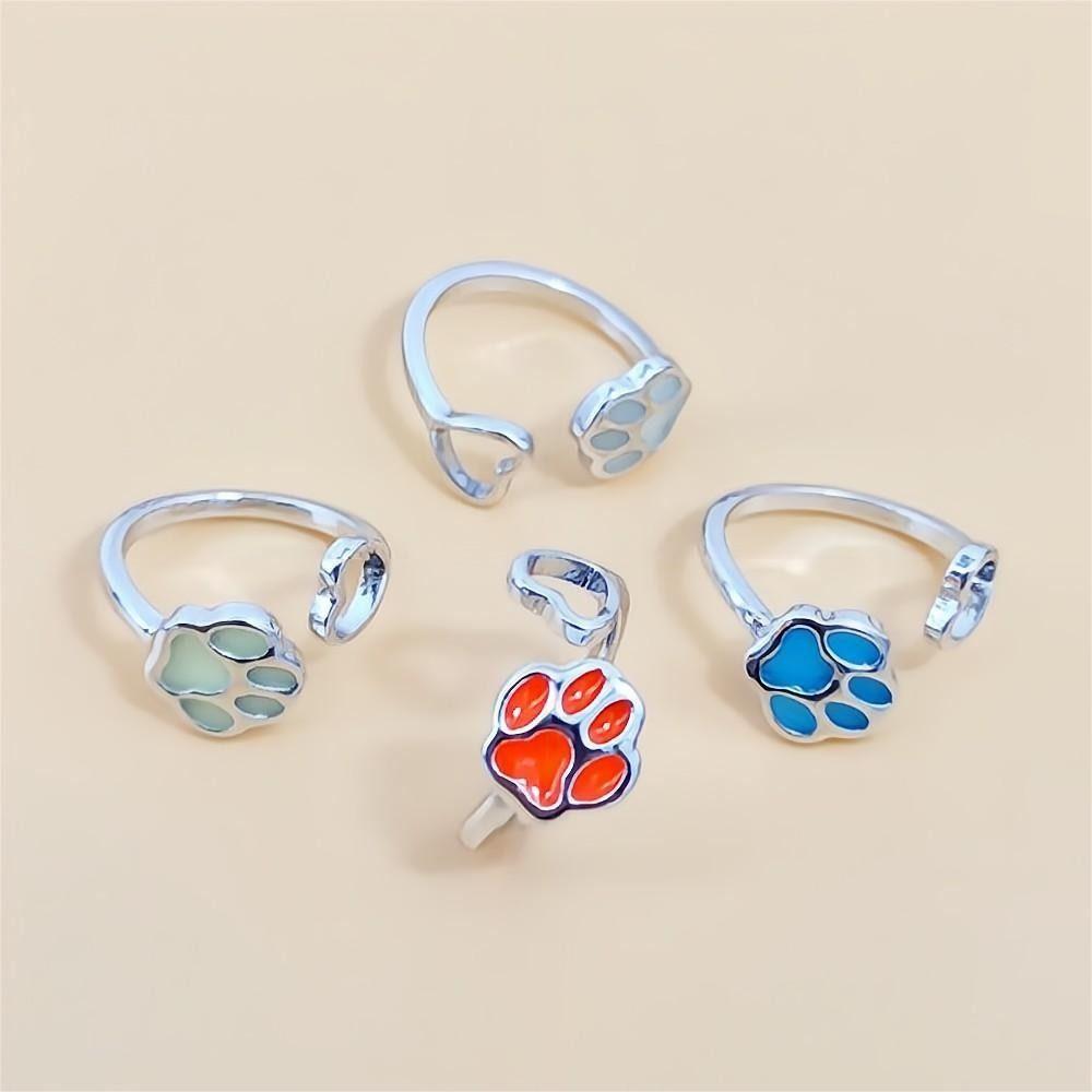 Hollow Out Luminous Cat's Paw Ring Glow In Dark Light Adjustable Ring Glowing Finger Ring Girls