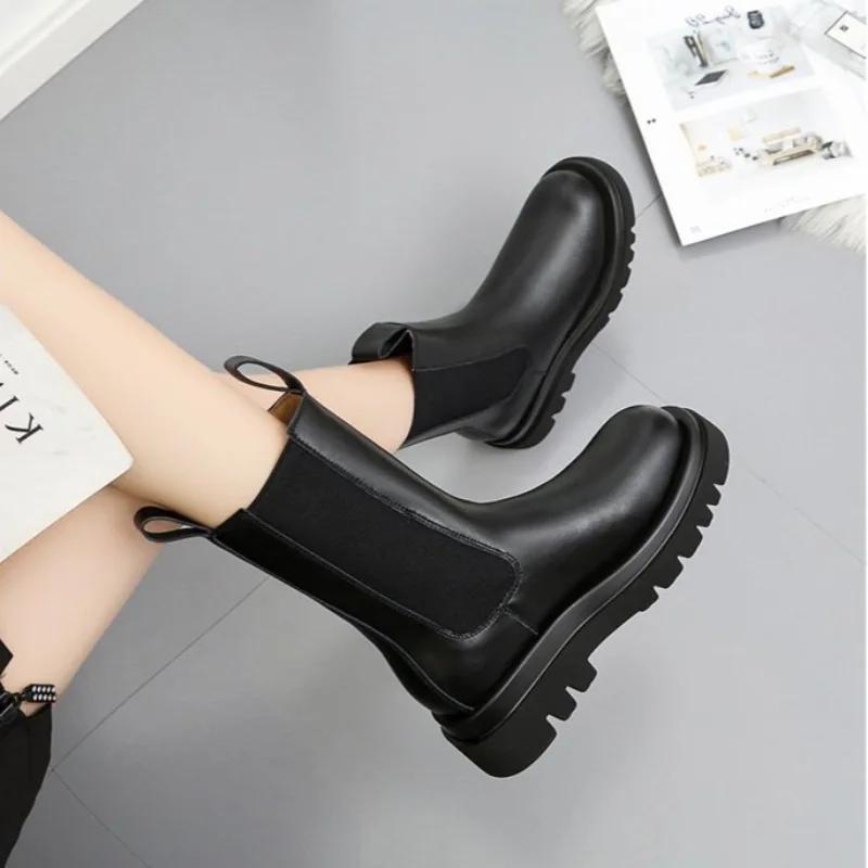 Women's Platform Boots Fashion Mid Calf Boots New Casual Leather Boots for Women Winter Plush Warm Ankle Boot Black Chelsea Boot