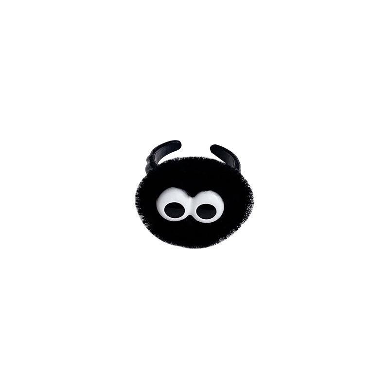 Adorable Coal Ball Plush Ring for Girlfriend - Cute and Fun Index Finger Accessory for Autumn and Winter