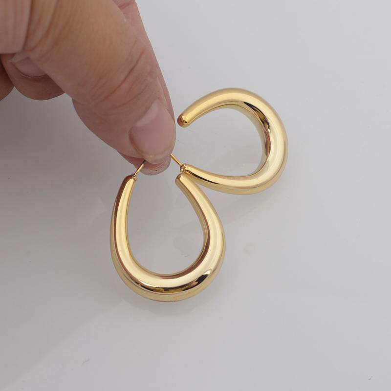 Gold Color U-shaped Smooth Metal Drop Earrings for Female Hollow Geometry Water Drop Oval Design Women's Dangle Earrings