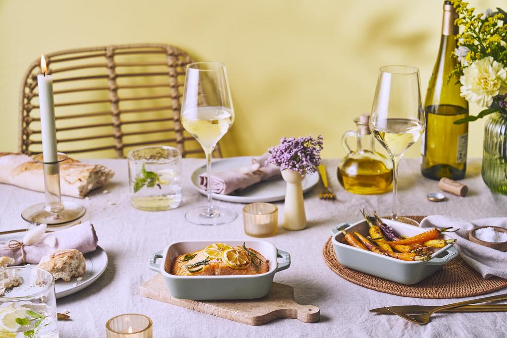 STAUB Dish 20cm Ceramic Gratin Dish Oven and Microwave Safe Japanese Ceramic Eucalyptus Color Dish "Rectangular Eucalyptus" [Official Product]