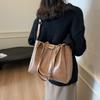 Bag Women's New Autumn and Winter Commuting Niche Armpit Large Capacity Retro Fashion Tote Bag Shoulder Bag