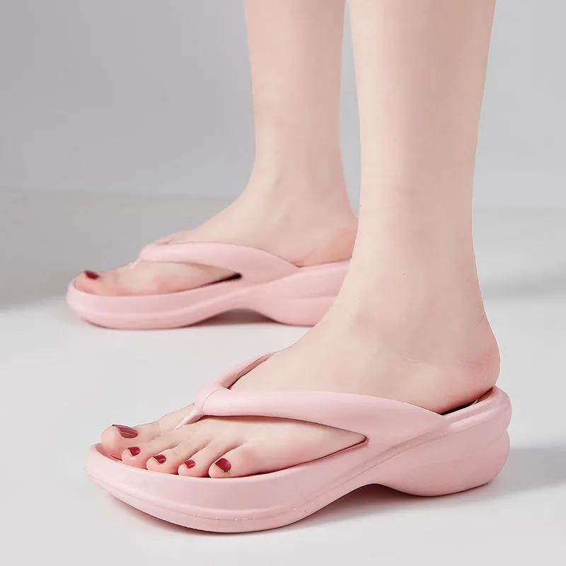 6cm Flip-flops Anti Slip High Heel Slippers Women's Slope Heel Thick Sole Slippers Summer Beach Shoes Fashionable and Comfortable